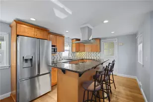 350 Williston Way, Pawtucket, RI 02861 - Photo 8