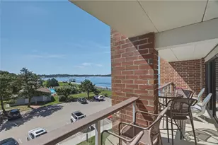 1314 Capella S, Newport, RI 02840 - Photo 6