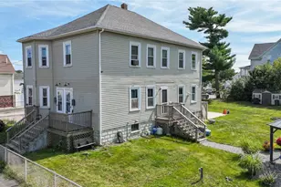 377 Warren Ave, East Providence, RI 02914 - Photo 4