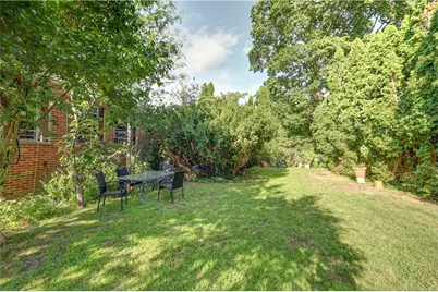 56 Windsor Road, Cranston, RI 02905 - Photo 18