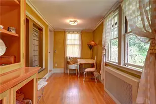 56 Windsor Rd, Cranston, RI 02905 - Photo 40
