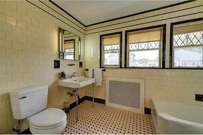 56 Windsor Road, Cranston, RI 02905 - Photo 34