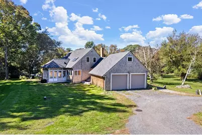 51 Burchard Avenue, Little Compton, RI 02837 - Photo 4