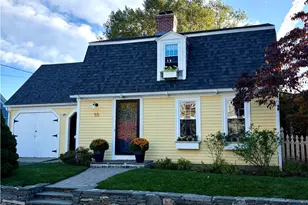 55 Miller Dr, East Providence, RI 02916 - Photo 2