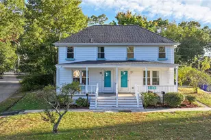 916 Bullocks Point Ave, East Providence, RI 02915 - Photo 2