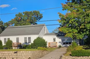 207 Old County Rd, Smithfield, RI 02917 - Photo 2