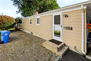 105 Curtis St, Cranston, RI 02920 - Photo 22