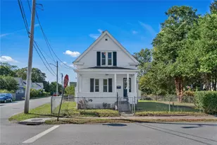 30 Read St, East Providence, RI 02915 - Photo 1