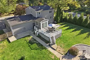 10 Circlewood Dr, Coventry, RI 02816 - Photo 14
