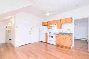 75 Caswell St, Narragansett, RI 02882 - Photo 12