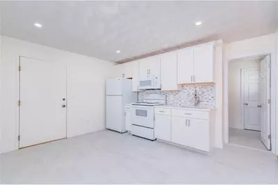 75 Caswell Street, Narragansett, RI 02882 - Photo 14