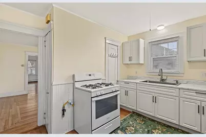 169 Tenth Street, Providence, RI 02906 - Photo 6