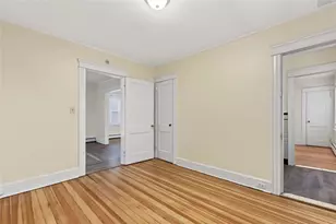 169 10th St, Providence, RI 02906 - Photo 14