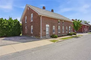17 Victory St, Cumberland, RI 02864 - Photo 1