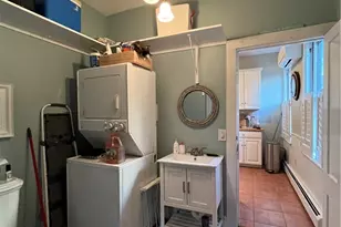 24 Third St, Newport, RI 02840 - Photo 10