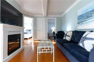 70 Carroll Ave, Newport, RI 02840 - Photo 34