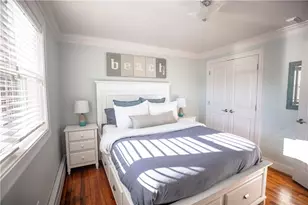 70 Carroll Ave, Newport, RI 02840 - Photo 10
