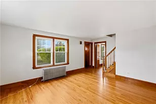 281 Market St, Warren, RI 02885 - Photo 4