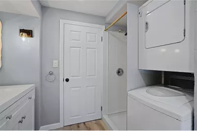 17 Padelford Avenue, East Providence, RI 02915 - Photo 14