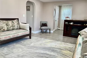 60 Hendrick St, Providence, RI 02908 - Photo 8