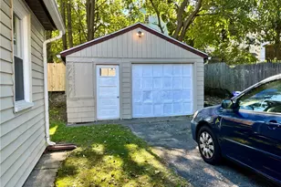 60 Hendrick St, Providence, RI 02908 - Photo 18