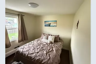 16 Madison Avenue, Cranston, RI 02920 - Photo 6