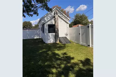 82 Middle Street, East Providence, RI 02915 - Photo 6