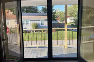 82 Middle St, East Providence, RI 02915 - Photo 16