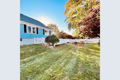 130 North County Street, East Providence, RI 02914 - Photo 6