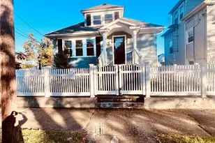 130 N County St, East Providence, RI 02914 - Photo 2