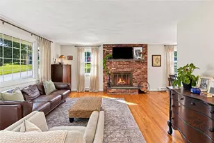 32 San Miguel Dr, Bristol, RI 02809 - Photo 2