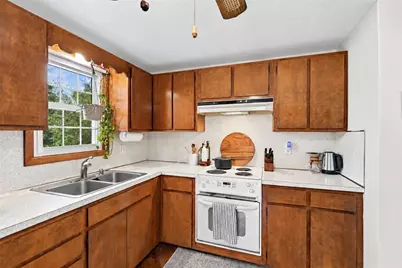 32 San Miguel Drive, Bristol, RI 02809 - Photo 12