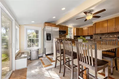 46 Channing Road, Narragansett, RI 02882 - Photo 18