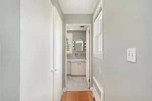 176 Cole Ave, Providence, RI 02906 - Photo 28