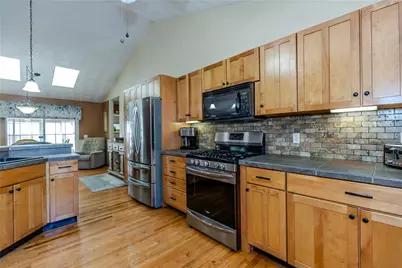 15 Primrose Drive, Cranston, RI 02921 - Photo 14