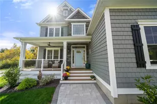 118 Cardinal Rd, Cranston, RI 02921 - Photo 4