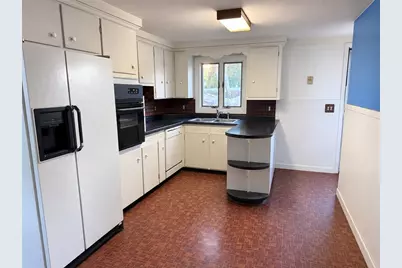 22 Lorraine Avenue, Coventry, RI 02816 - Photo 6