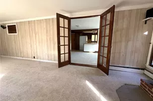 46 Errol St, Warwick, RI 02888 - Photo 10