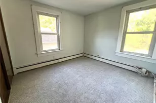 46 Errol St, Warwick, RI 02888 - Photo 20