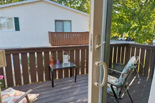 583 Pocasset Ct, Warwick, RI 02886 - Photo 8