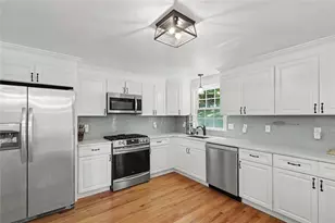 145 Grandview Ave, Lincoln, RI 02865 - Photo 16
