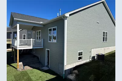 7 Wyndham Way, North Kingstown, RI 02852 - Photo 2