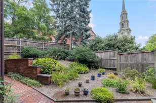 283 Benefit St, Providence, RI 02903 - Photo 2