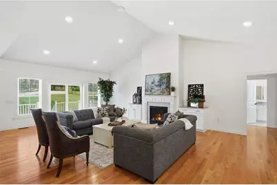 1291 Central Avenue, Johnston, RI 02919 - Photo 8