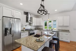 1291 Central Ave, Johnston, RI 02919 - Photo 12