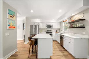 1370 Boston Neck Rd, Narragansett, RI 02874 - Photo 4