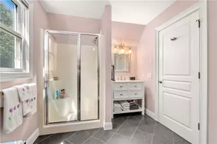 1370 Boston Neck Rd, Narragansett, RI 02874 - Photo 16