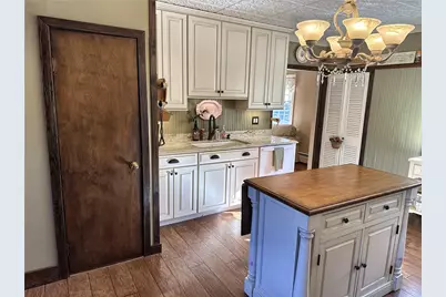1502 Mendon Road, Woonsocket, RI 02895 - Photo 14