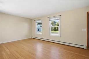 2 Surrey Dr, Westerly, RI 02891 - Photo 6