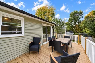 76 Verdant Dr, Cranston, RI 02920 - Photo 20